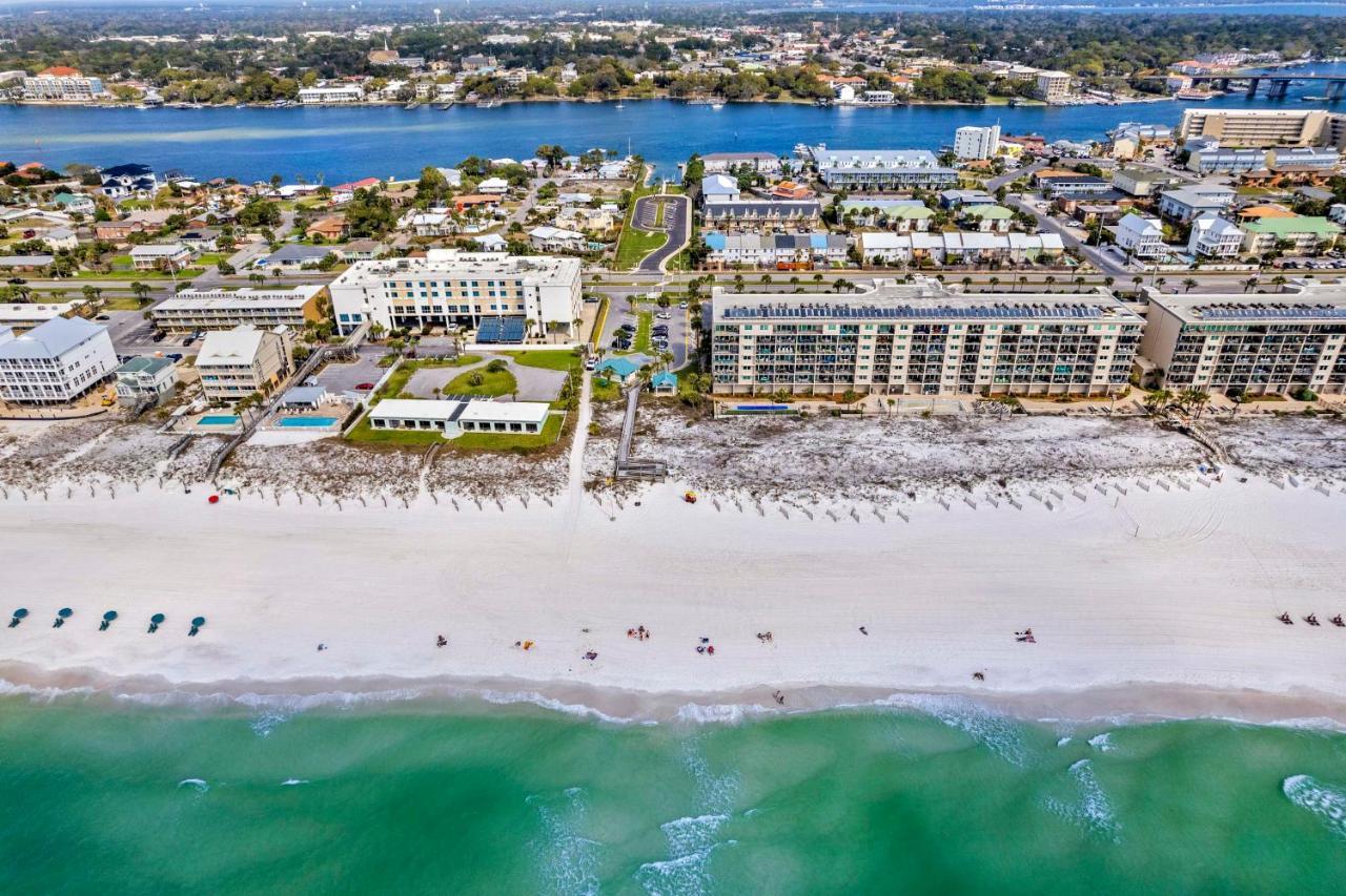 Chic Fort Walton Condo About 2 Blocks To Beach! Fort Walton Beach Exterior photo